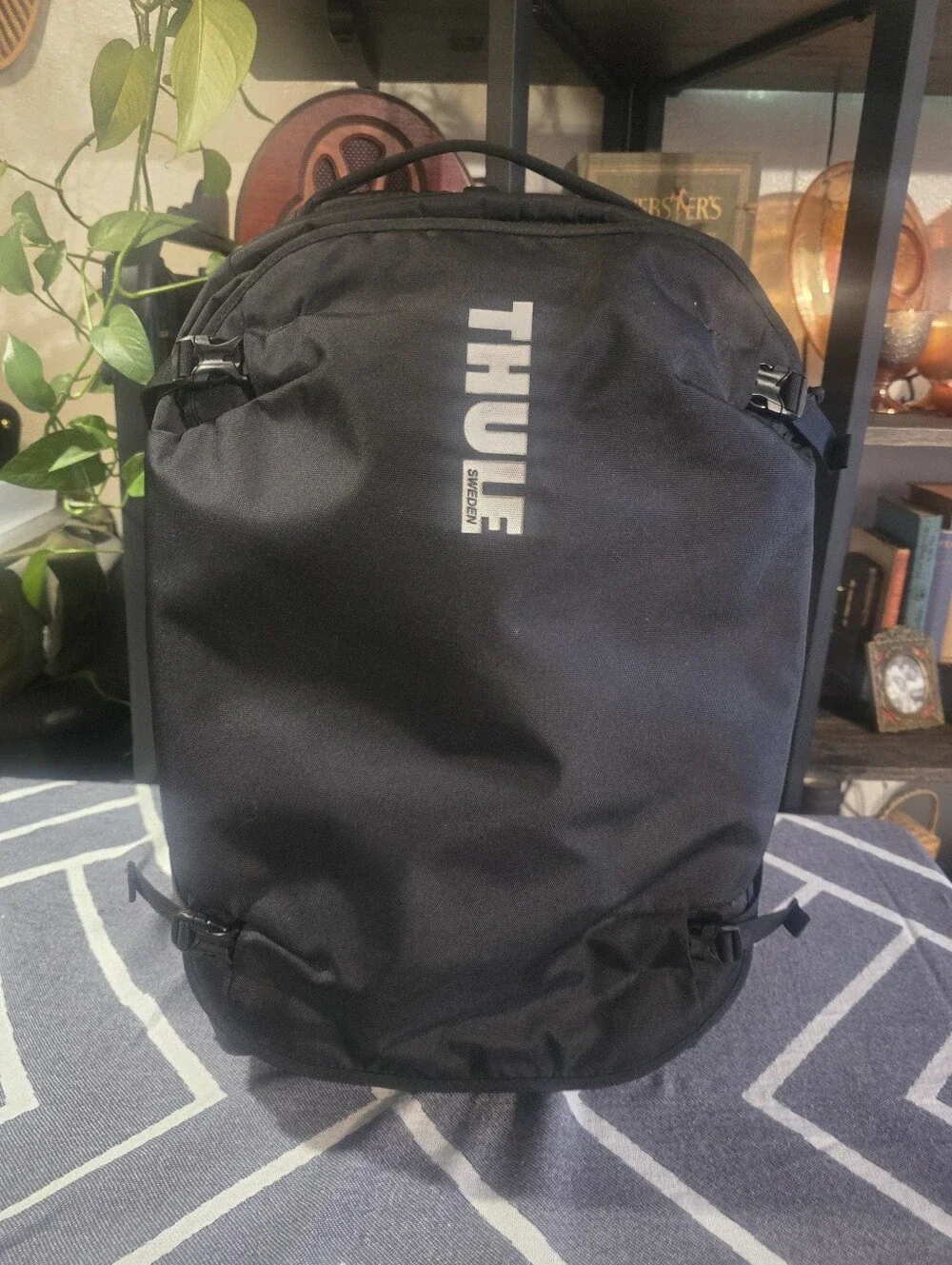 Thule Subterra wheeled duffel bag 55cm/22